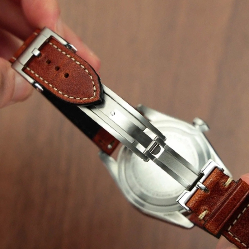 NEW Luxury Deployant Clasp 16m - đánh giá và giá Luxury Watch Investment