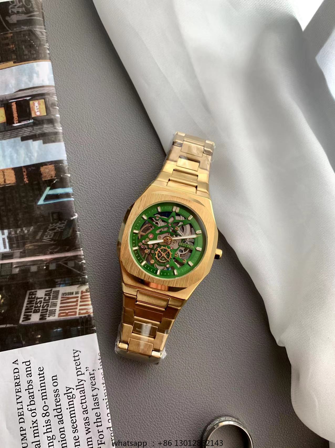 Steel strip waterproof persona - đánh giá và giá Luxury Watch Gold